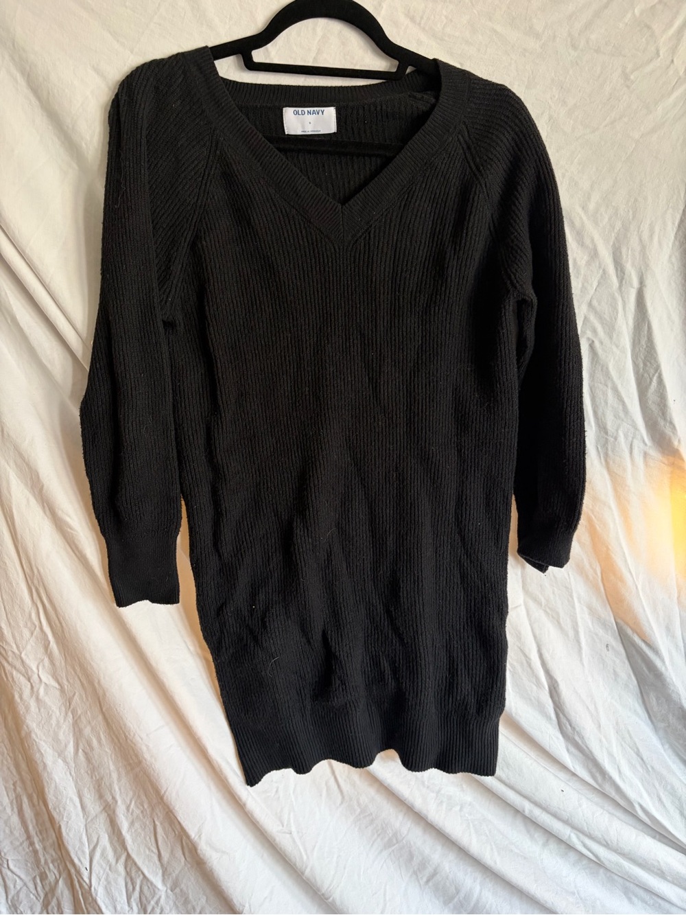 Old Navy Women's Black V-Neck Ribbed Sweater Dress